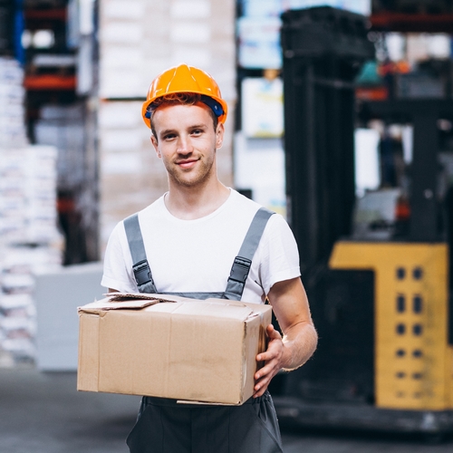 Un cariste du domaine de la logistique